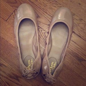 Unworn Maria Sharapova by Cole Haan flats (sz 9B)